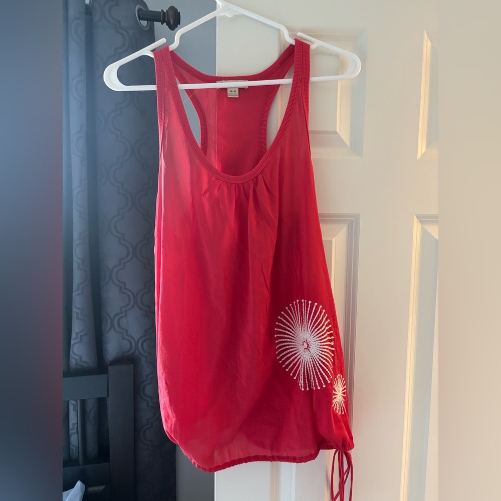 Forever 21 Coral Tank Top with White Design